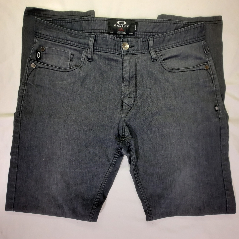 Oakley Slim Fit Mens Chino Pants Size 34x32 Gray